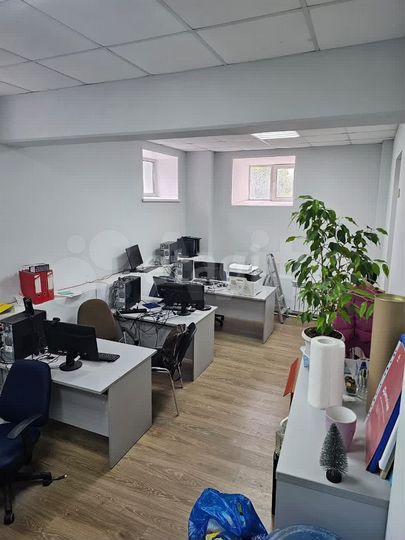 Продам офисное помещение, 93.2 м²