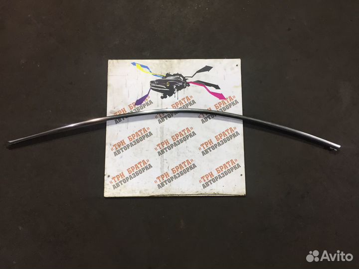 Лексус IS Молдинг двери передний левый Лев