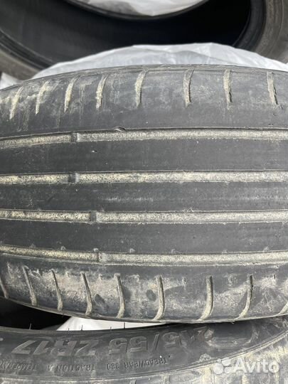 Kumho Ecsta HS51 215/55 R17 94W