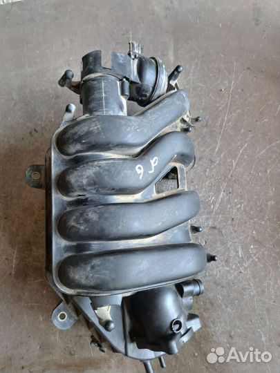 Впускной коллектор на Volkswagen Passat B6