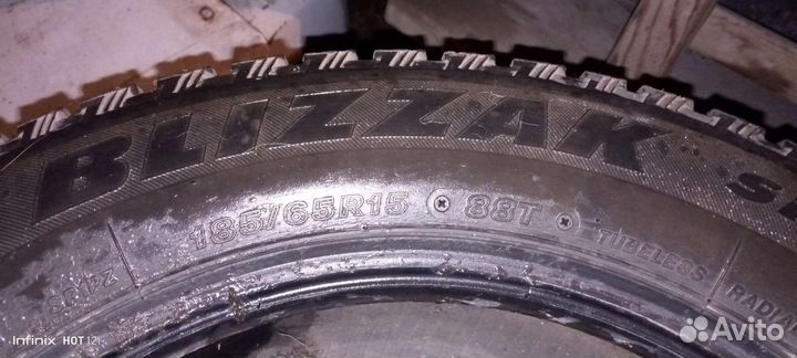 Bridgestone Blizzak Ice 185/65 R15 88T