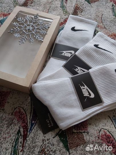 Носки nike высокие белые