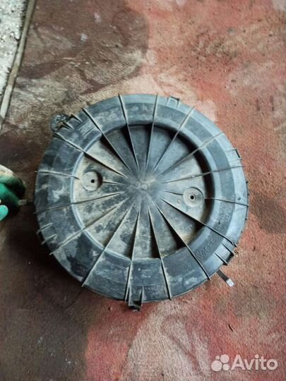 Корпус воздушного фильтра audi 80 b3