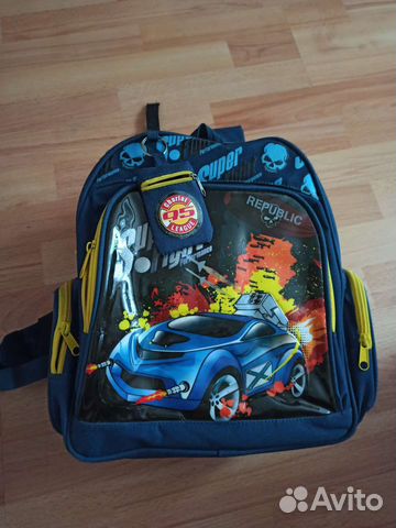 Рюкзак школьный