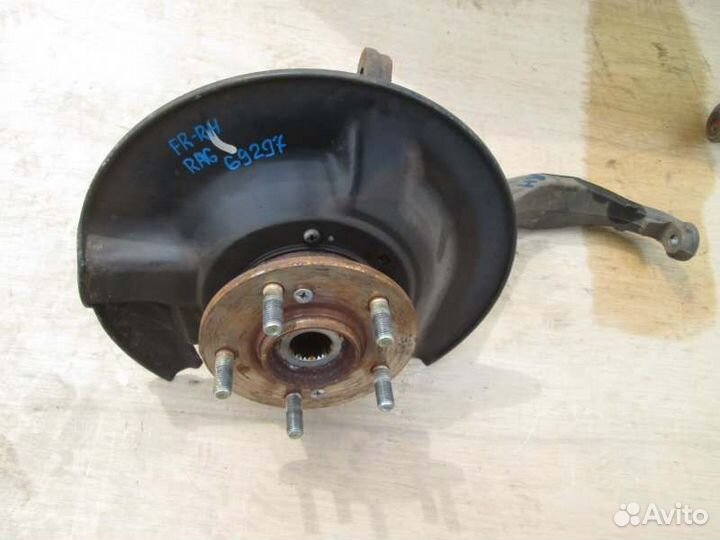 Ступица передняя правая Honda Odyssey RA6 F23A