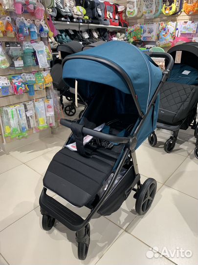 Коляска Carrello Bravo Plus