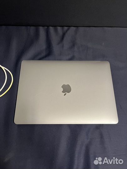 MacBook Pro 13 i7 16gb