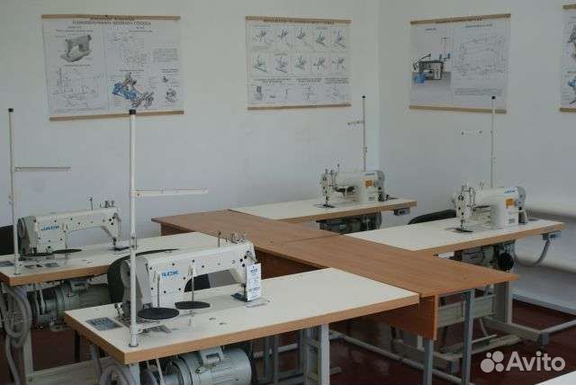 Швея по пошиву штор