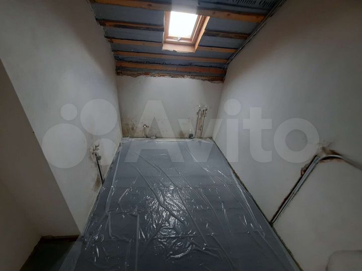 Дом 186 м² на участке 6 сот.