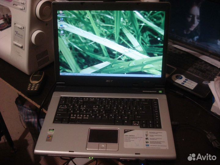 Acer Aspire 3003WLC AMD Sempron 300+, 512Mb, 40Gb