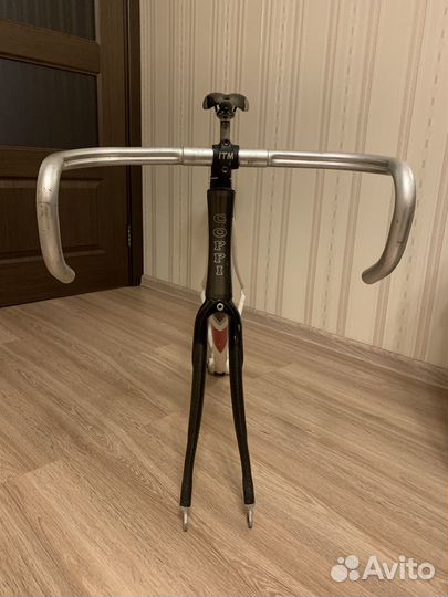 Шоссейная рама