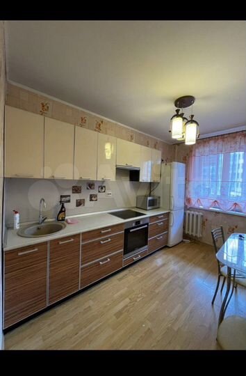 1-к. квартира, 38 м², 2/10 эт.