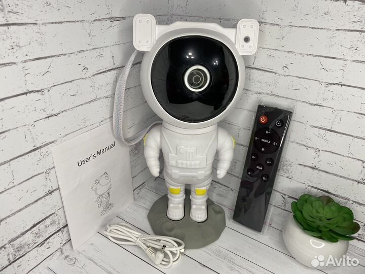 Ночник проектор звездного неба новый