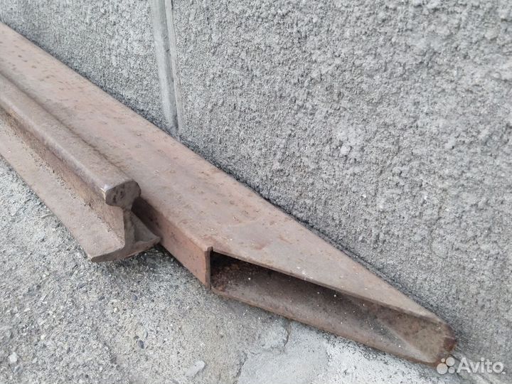 Труба 100х50 дл 5.6 м стенки 4мм за пог метр