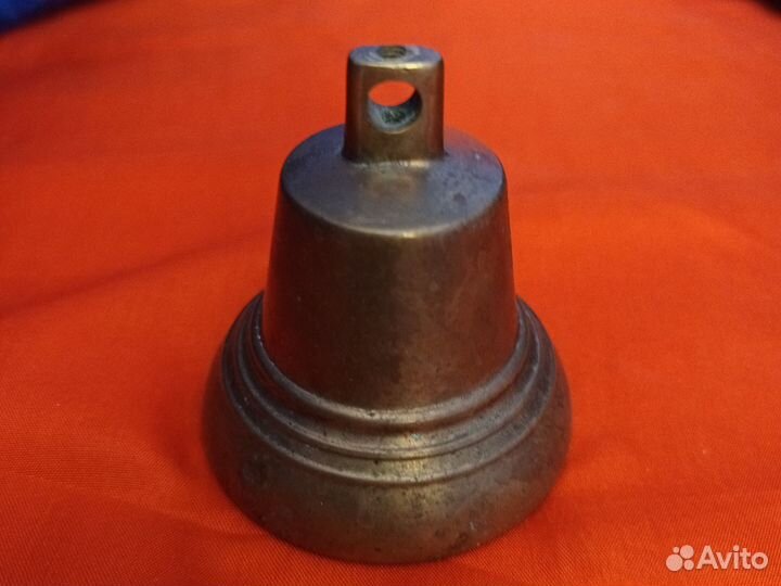 Колокольчик СССР латунь высота 6,0см,диаметр 4,0см