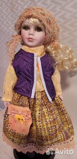 Кукла фарфоровая коллекционная