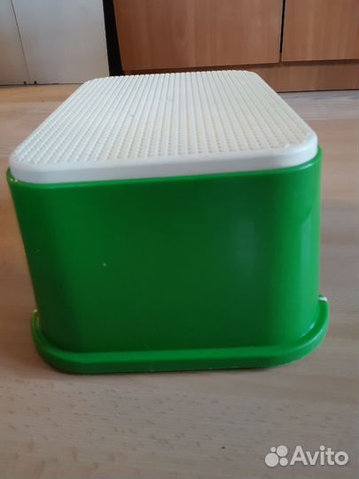 Стульчик,подставка BabyBjorn