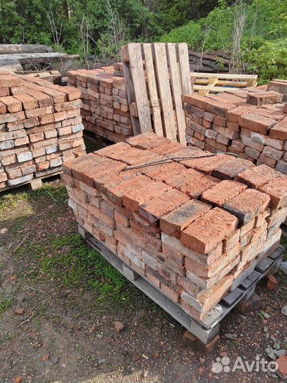 Кирпич бу