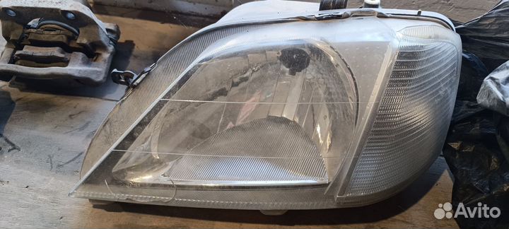 Запчасти на renault logan 1