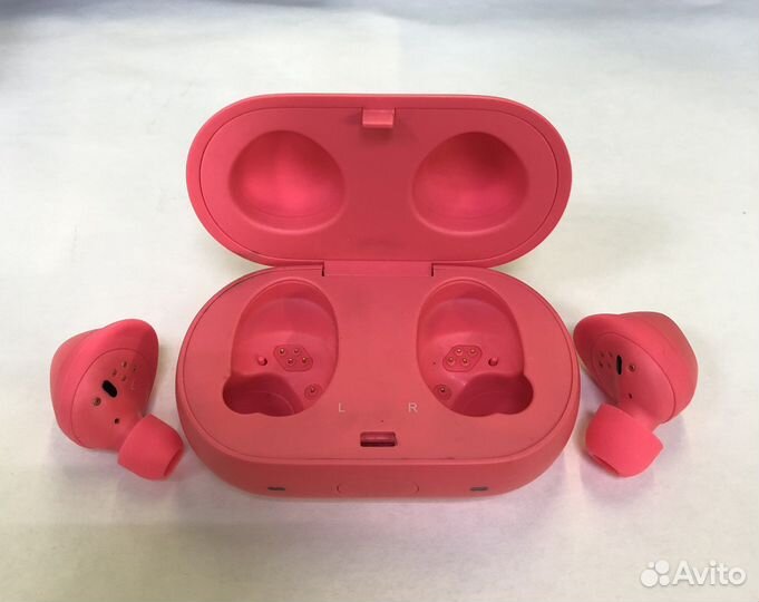 Беспроводные наушники samsung gear iconx