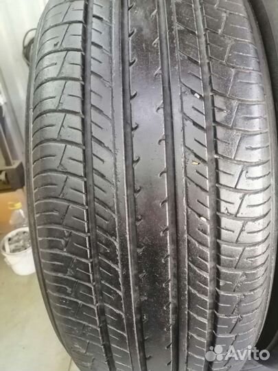 Yokohama A043A 215/55 R17