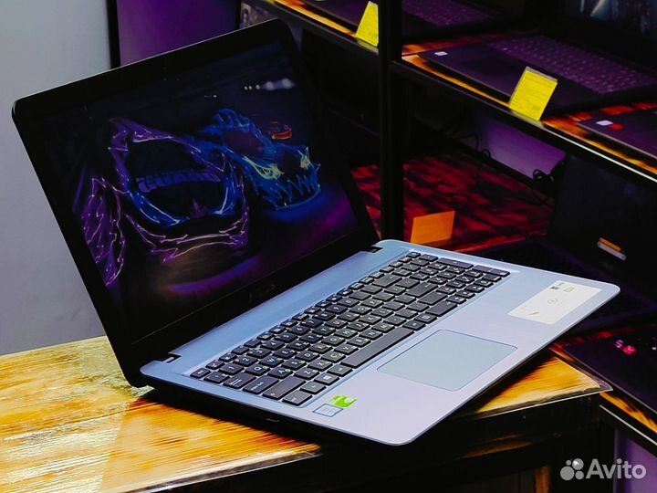 Ноутбук Asus для игр