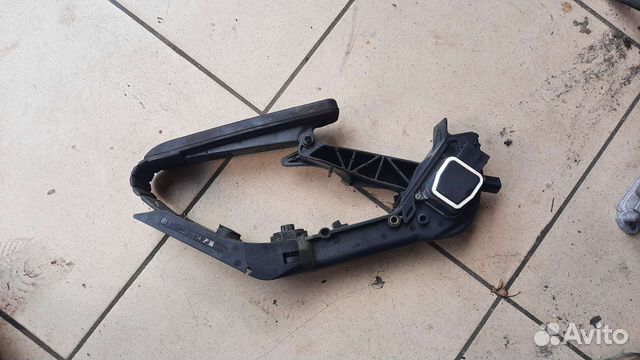 Педаль газа mercedes w211