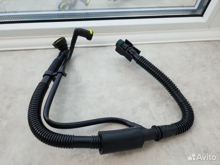 Новая Трубка картерных газов Peugeot Citroen