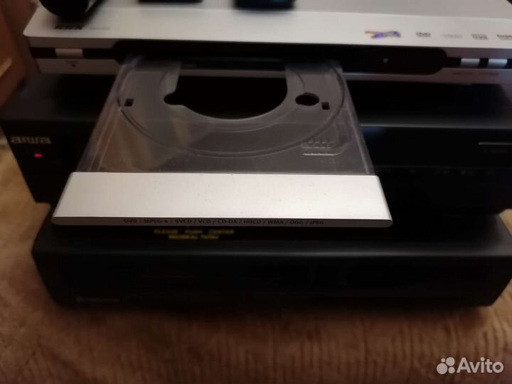 Видеомагнитофон