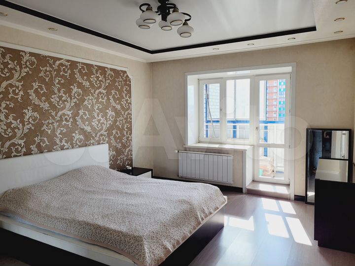 3-к. квартира, 88,4 м², 10/16 эт.