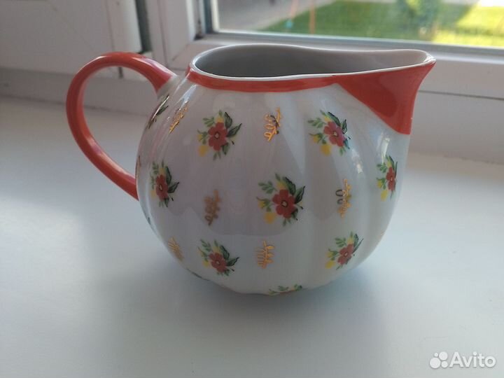 Молочник дулево