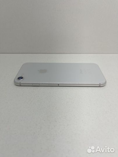 iPhone 8, 256 ГБ
