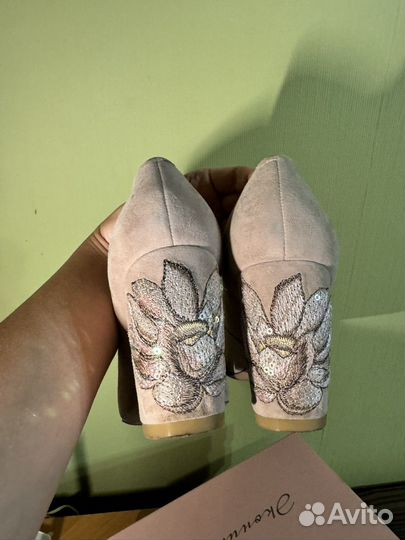 Туфли Эконика бежевые 37