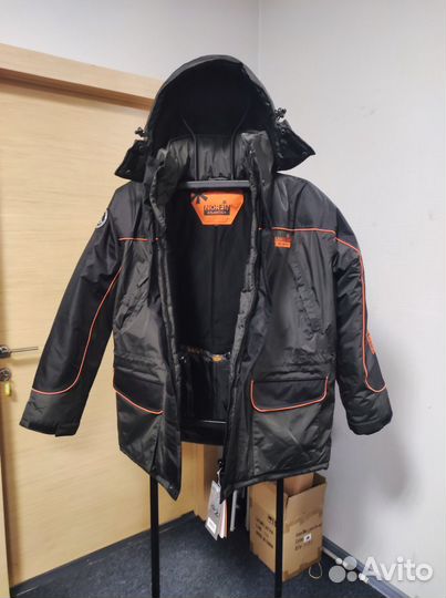 Зимний костюм для рыбалки