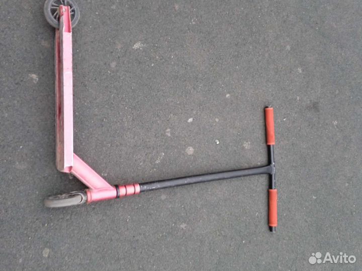 Трюковой самокат tech team б/у