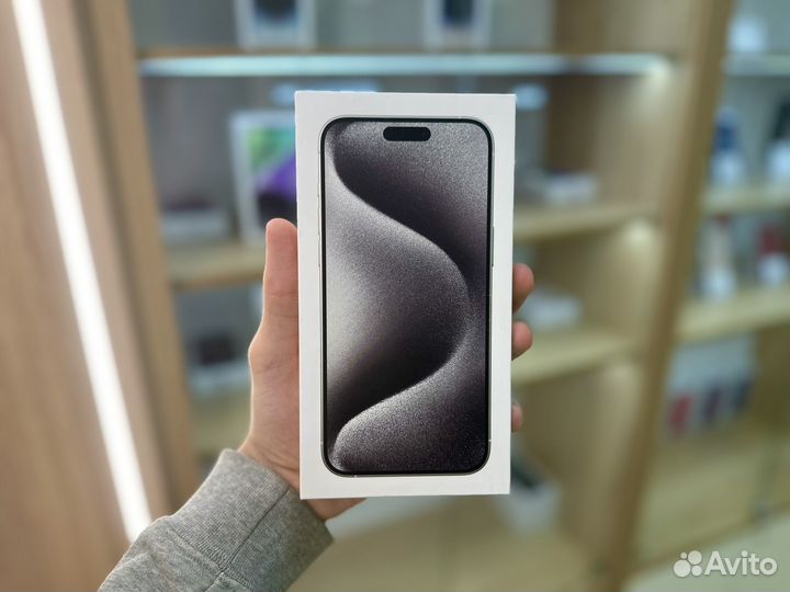 iPhone 15 Pro Max, 256 ГБ