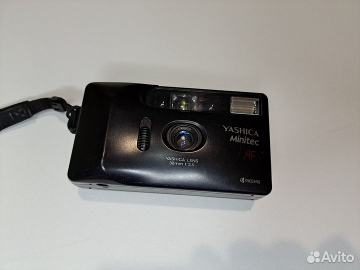 Yashica Minitec AF Плёночный фотоаппарат