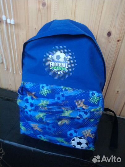 Школьный рюкзак