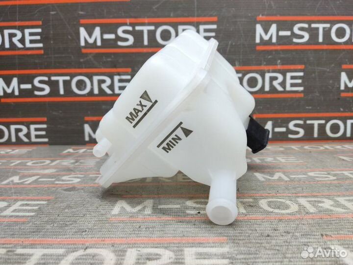 Бачок расширительный Audi A4 B7