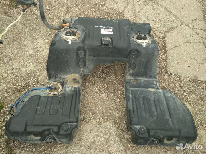 Volkswagen Phaeton бак топливный