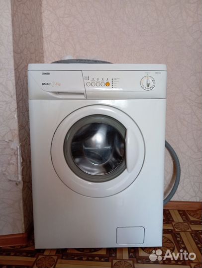 Стиральная машина на запчасти Zanussi