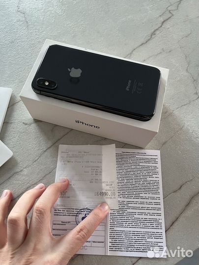 iPhone X, 64 ГБ