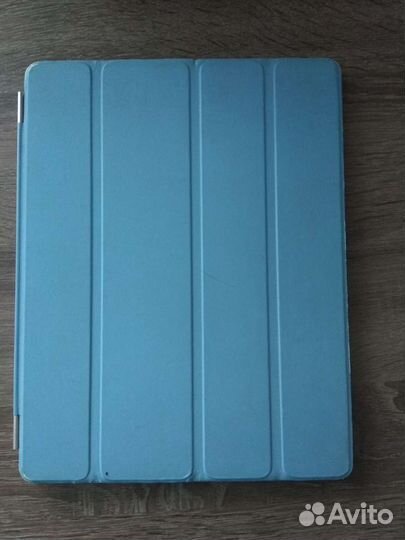 Apple iPad 2 16GB WiFi + магнитный чехол (оригинал