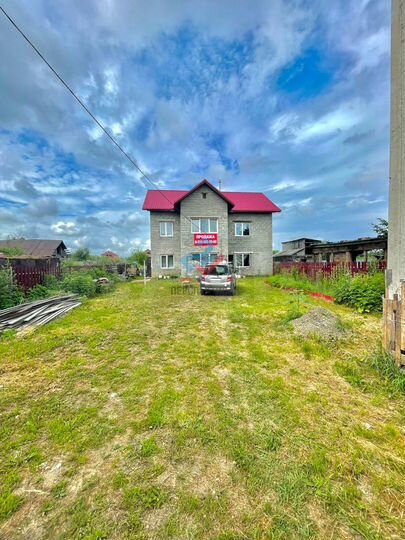 Дом 170 м² на участке 13,5 сот.