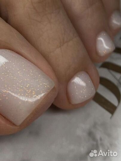 Маникюр с покрытием
