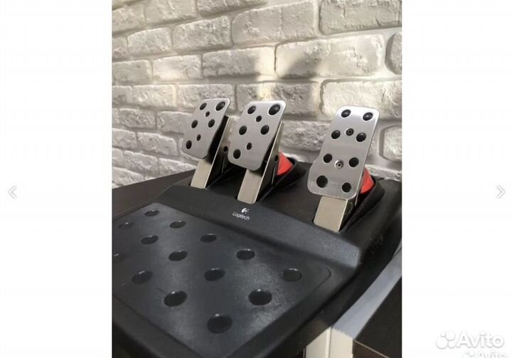 Cдaм Игровой руль logitech g27