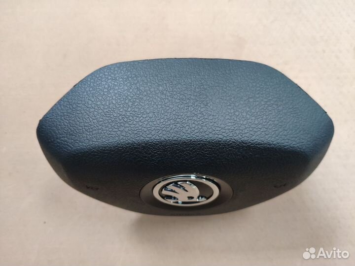Крышка подушки безопасности Skoda Kodiaq