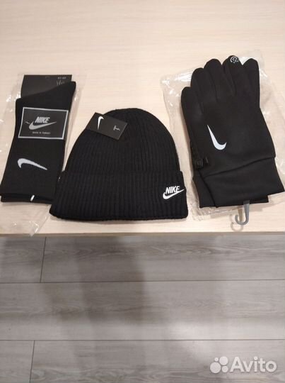 Шапка,перчатки,носки