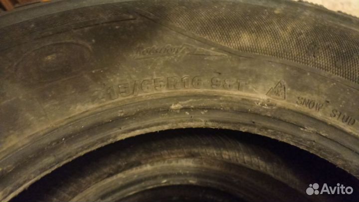 Kumho I'Zen Wis KW19 215/65 R16