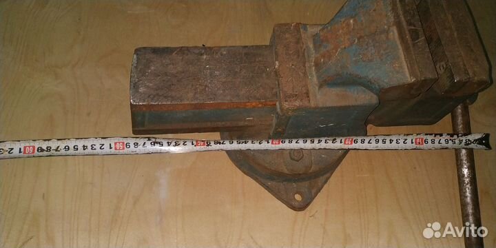 Тиски слесарные СССР